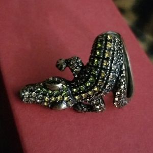 WOMAN RING CROCODILE...